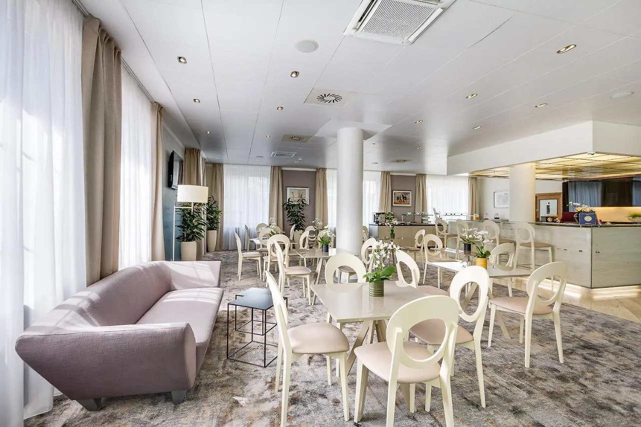 Hotel Silenzio Prague