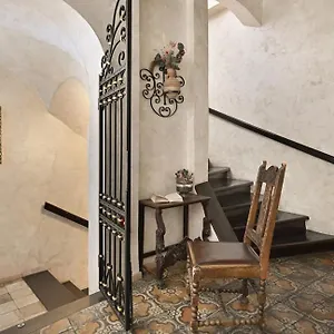 Boutique By Little King Hotel apartamentowy